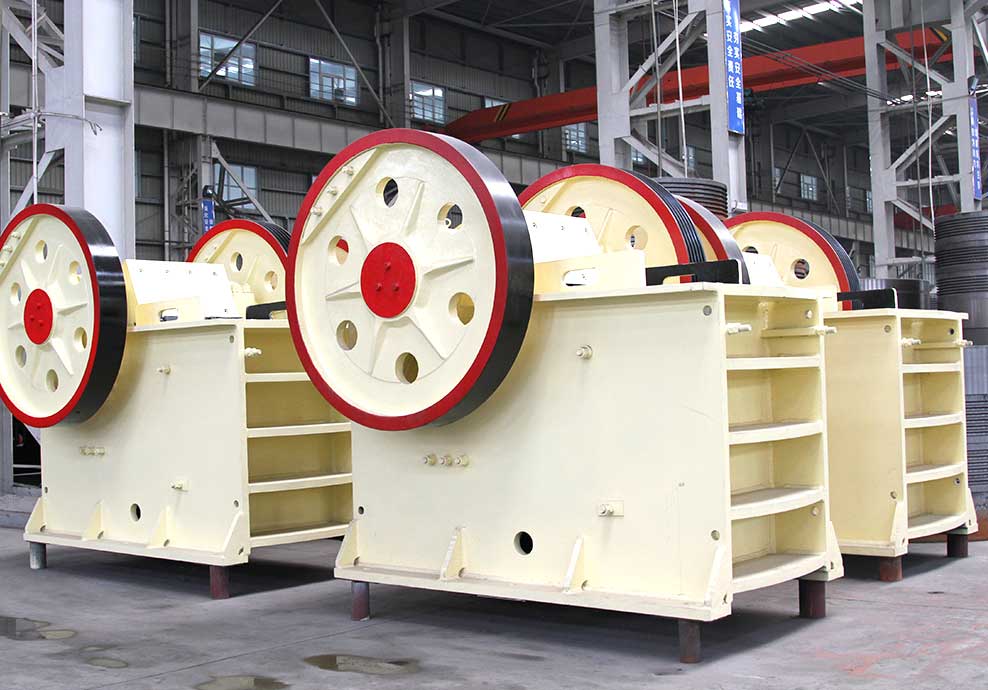 紅柱石鄂式破碎機(jī)