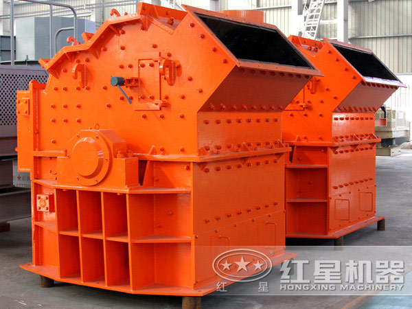 時產(chǎn)200噸的細碎機