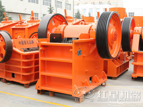 金紅石顎式破碎機