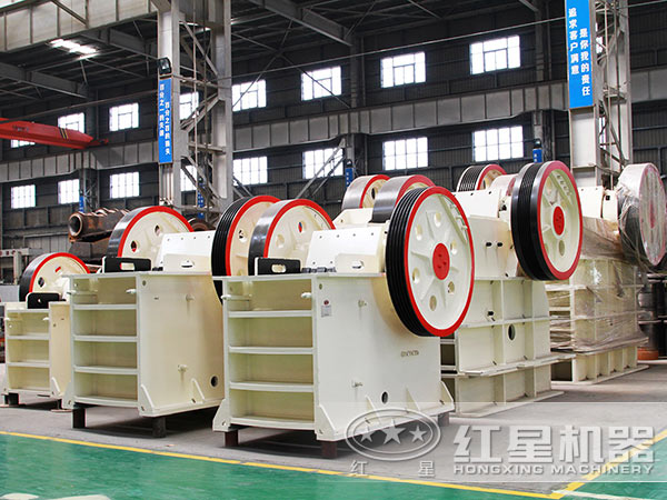 石灰石顎式破碎機設(shè)備