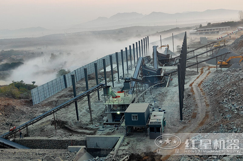 河北一時(shí)產(chǎn)200噸碎石加工生產(chǎn)客戶現(xiàn)場(chǎng)