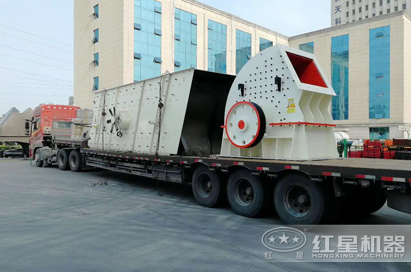 整套重錘破機(jī)裝車(chē)發(fā)貨現(xiàn)場(chǎng)