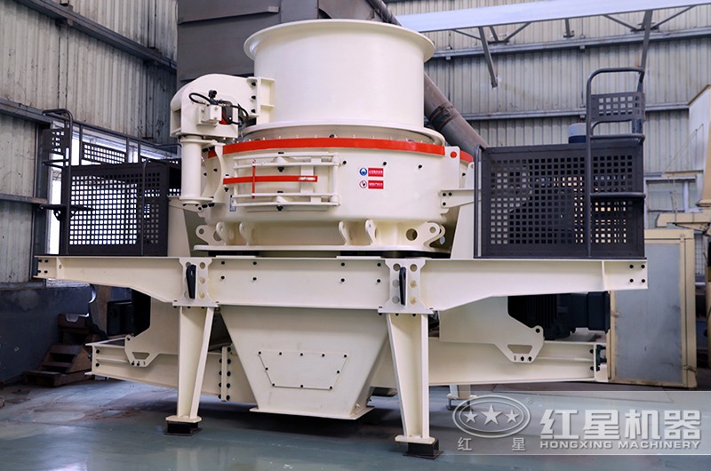 日產(chǎn)2000噸HVI制砂機(jī)展示 日產(chǎn)2000噸HVI制砂機(jī)展示