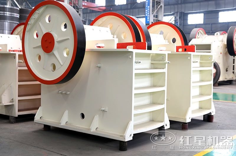 PE顎式破碎機(jī) PE顎式破碎機(jī)