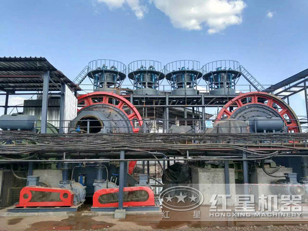 選礦設(shè)備生產(chǎn)現(xiàn)場實拍圖