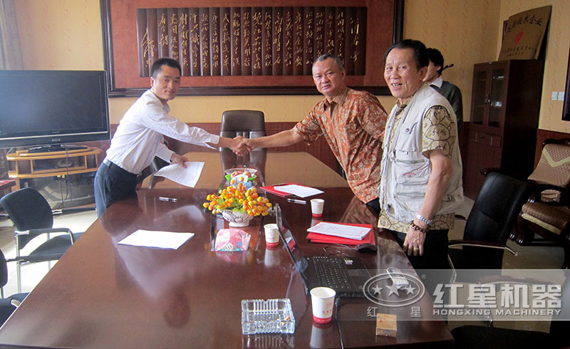 用戶來訪參觀、選購