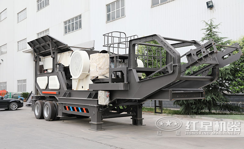 輪胎式移動(dòng)破碎機(jī) 輪胎式移動(dòng)破碎機(jī)