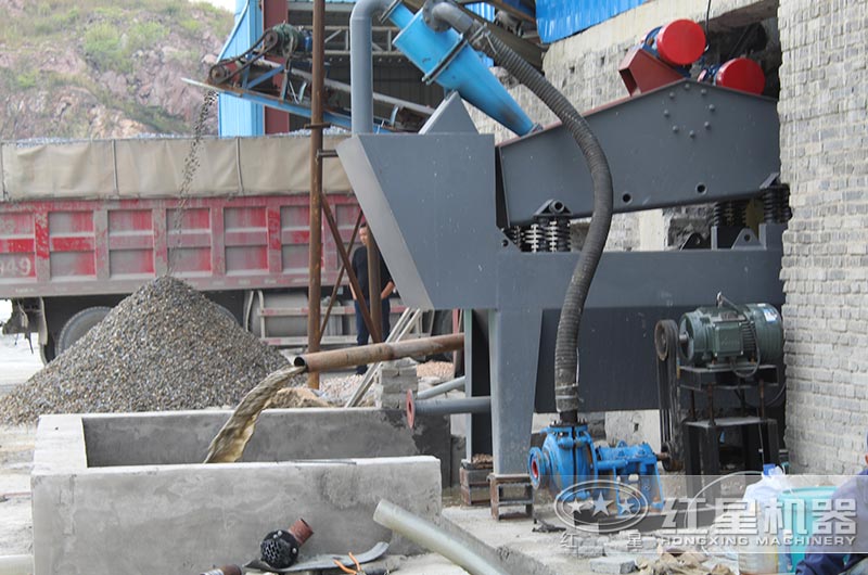 脫水篩，建設(shè)沉淀池，水可循環(huán)利用