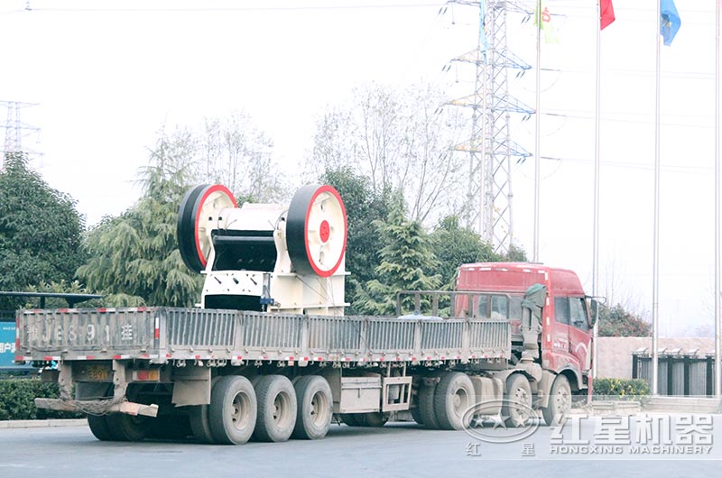 PE-900×1200顎式破碎機(jī)發(fā)貨現(xiàn)場(chǎng)