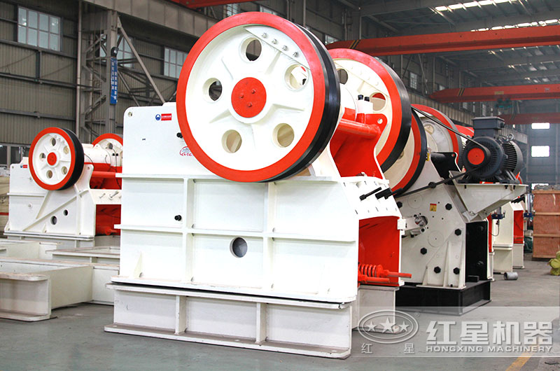 大型顎式破碎機圖片 大型顎式破碎機圖片