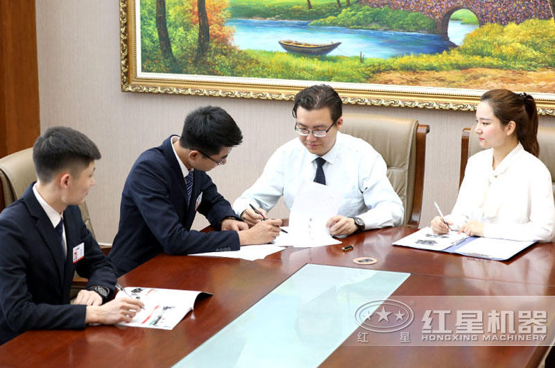 歡迎到紅星，工程師為您量身定制