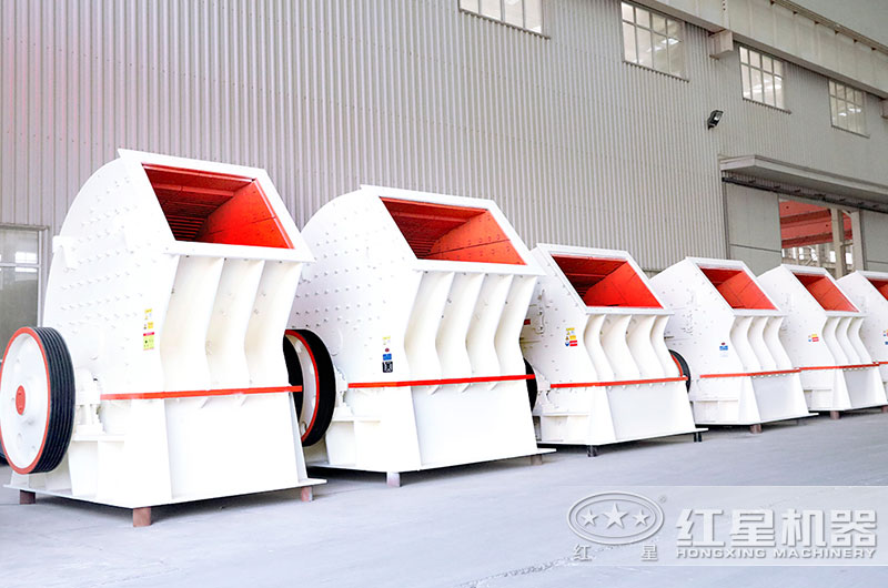 重錘式石料破碎機(jī)圖片 重錘式石料破碎機(jī)圖片