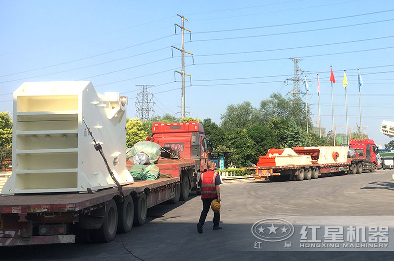 250*1200鄂式破碎機(jī)發(fā)往山東 250*1200鄂式破碎機(jī)發(fā)往山東