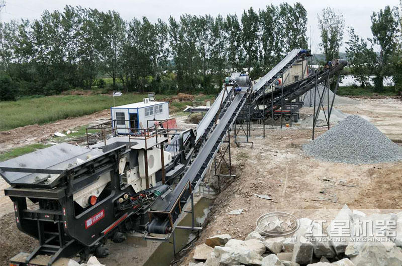 甘肅天水移動(dòng)鄂式碎石機(jī)現(xiàn)場圖