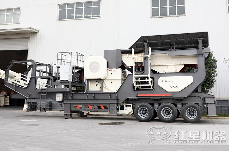 流動(dòng)式砂石粉碎機(jī)圖片