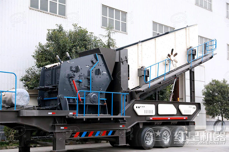 反擊式移動破碎機靈活方便、隨用隨動