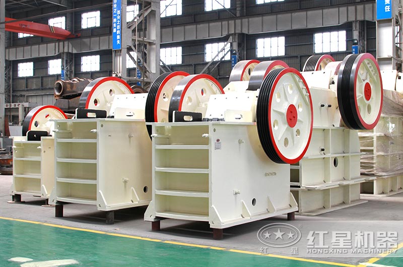 顎式破碎機(jī)多種型號(hào)、大小任你選擇