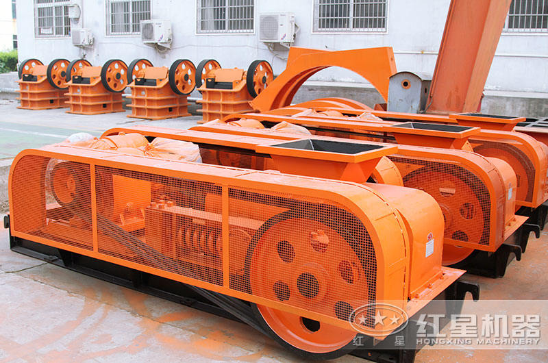 大型對(duì)輥機(jī)設(shè)備 大型對(duì)輥機(jī)設(shè)備