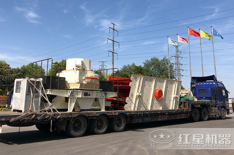 每小時800噸河卵石制砂機(jī)發(fā)貨現(xiàn)場