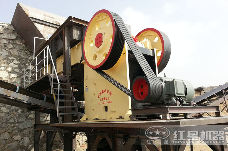 顎式煤炭破碎機(jī)作業(yè)現(xiàn)場